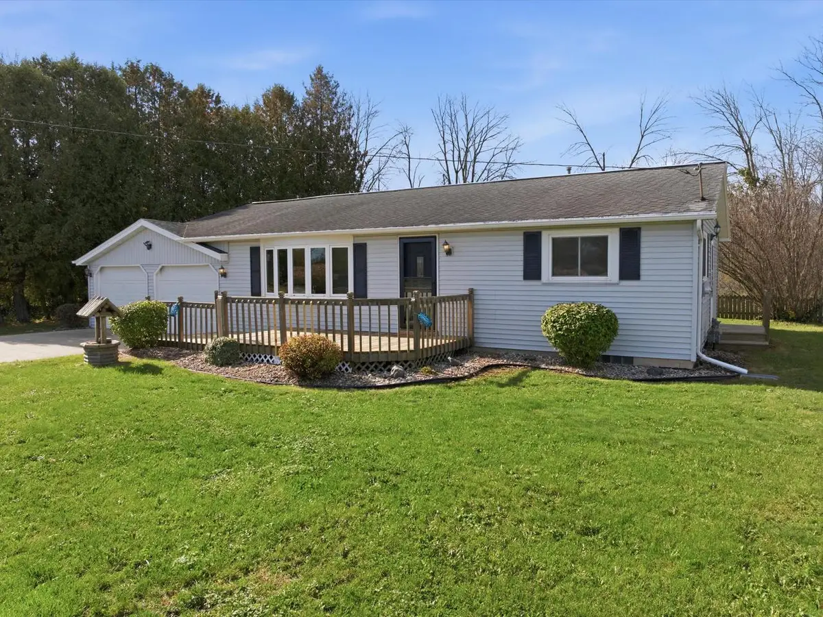 1324 S Alverno ROAD, Manitowoc, WI 54220 - #1