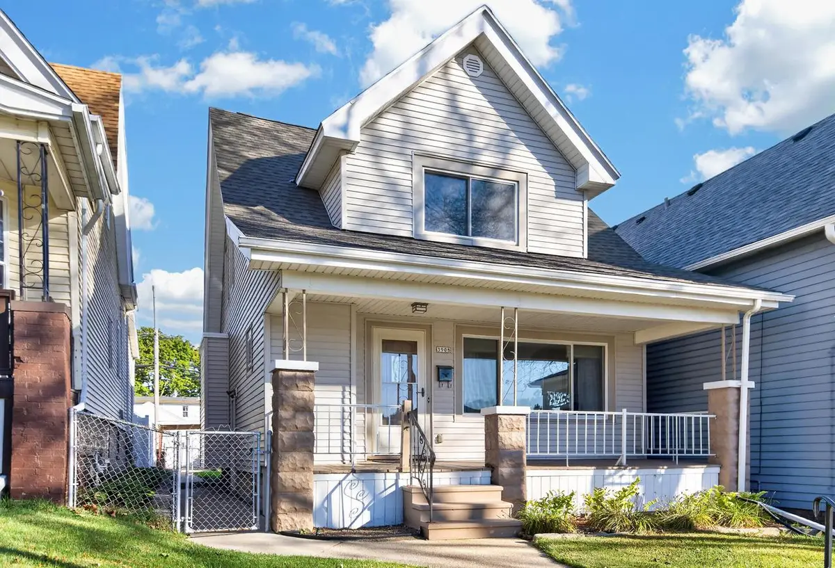 3908 E Cudahy AVENUE, Cudahy, WI 53110 - #1