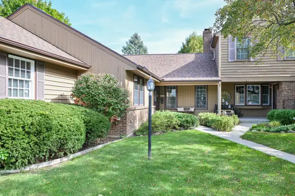 12583 N Woodberry DRIVE, Mequon, WI 53092