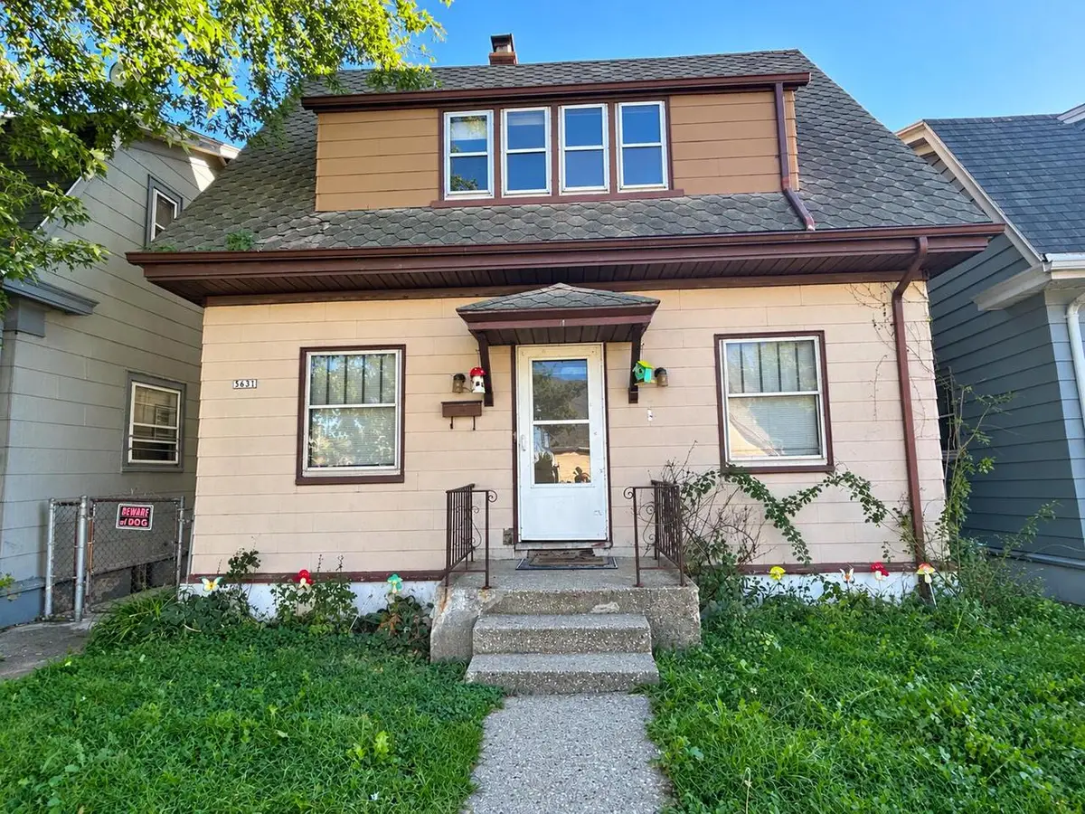 3631 W Greenfield AVENUE, Milwaukee, WI 53215 - #1