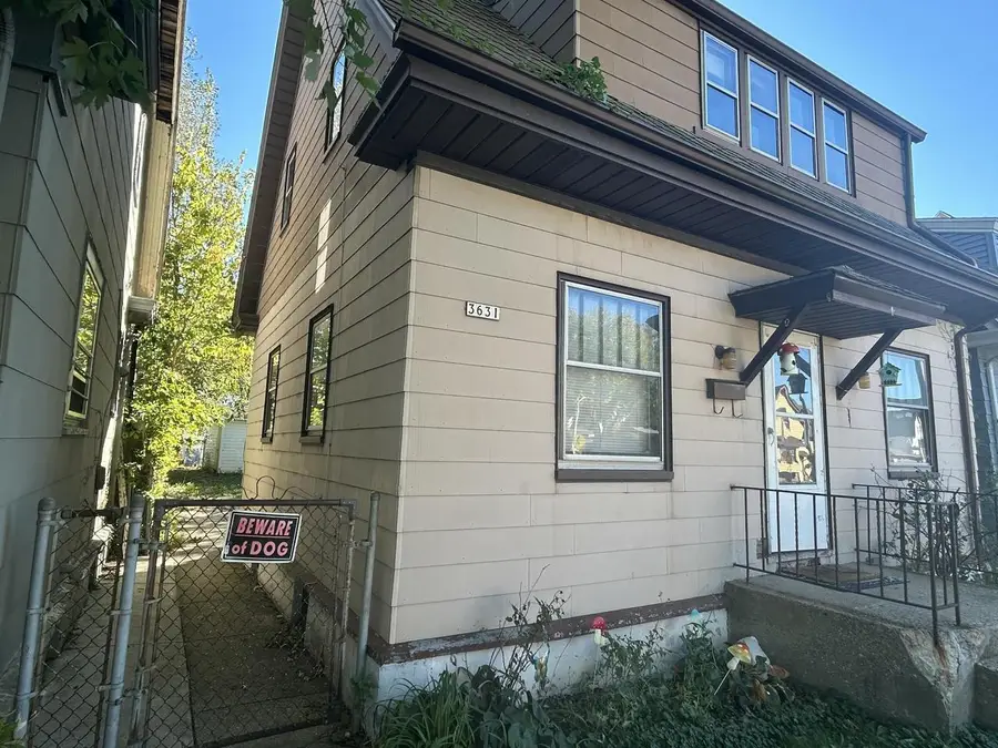 3631 W Greenfield AVENUE, Milwaukee, WI 53215 - #2