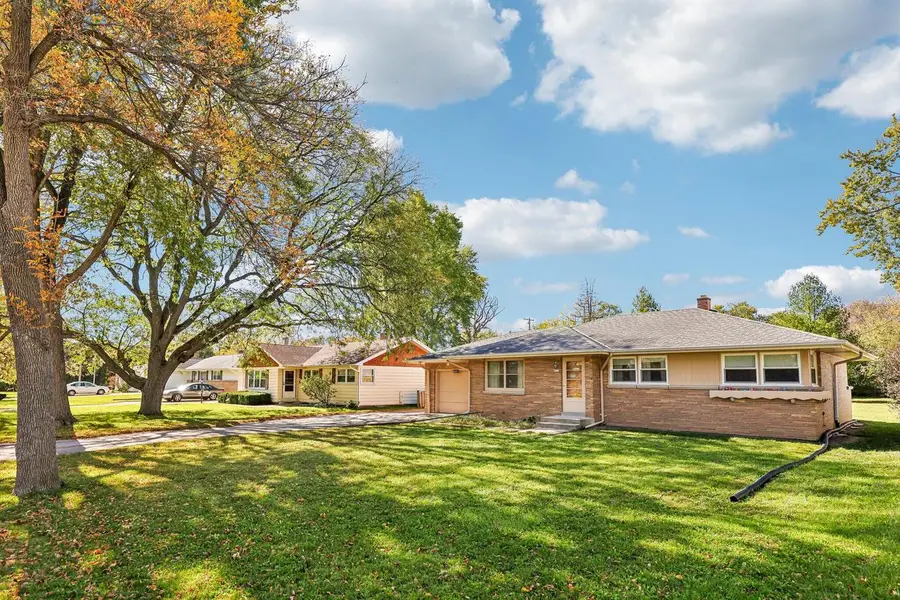 4527 N 100th STREET, Wauwatosa, WI 53225 - #3