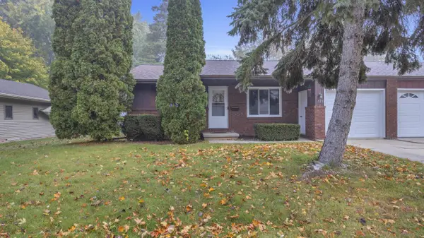 320 ILLINOIS AVENUE, North Fond Du Lac, WI 54937