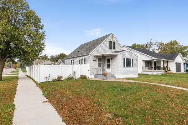 3050 27th STREET S, La Crosse, WI 54601