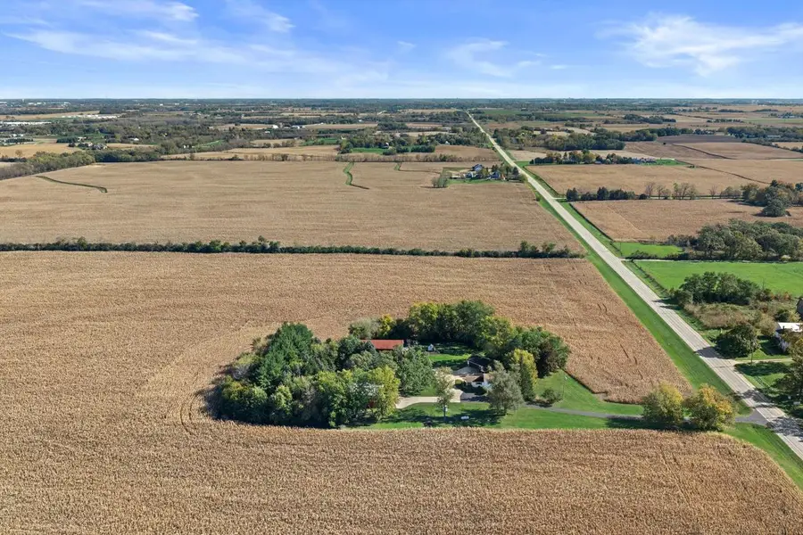 18828 Plank ROAD, Union Grove, WI 53182 - #3