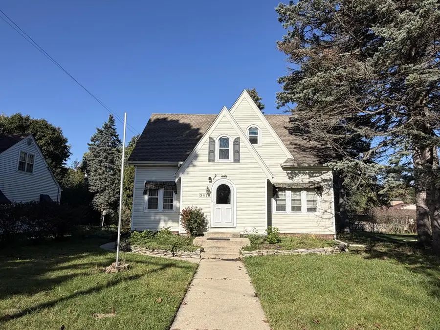 3418 N Elmwood DRIVE, Racine, WI 53405 - #2
