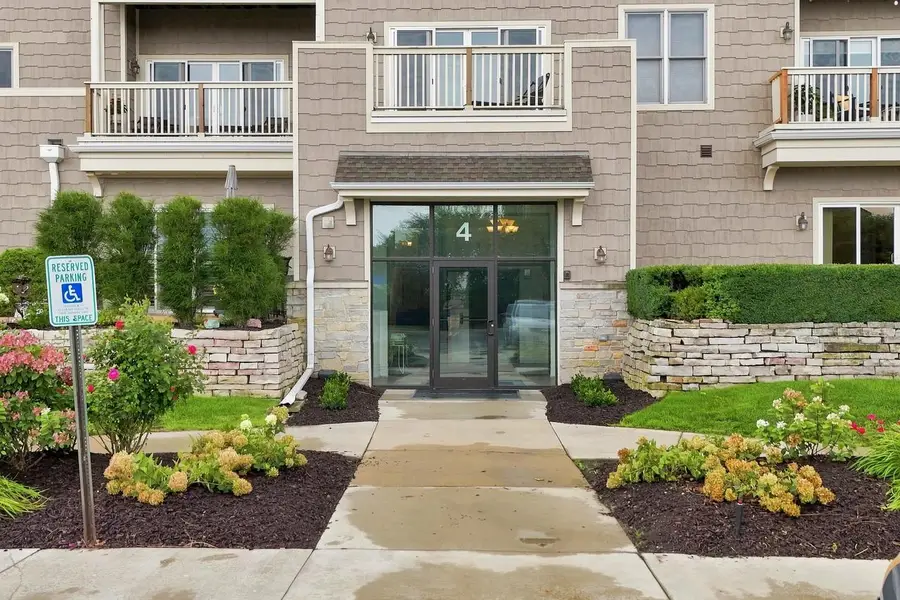 4 Gaslight DRIVE #307, Racine, WI 53403 - #3