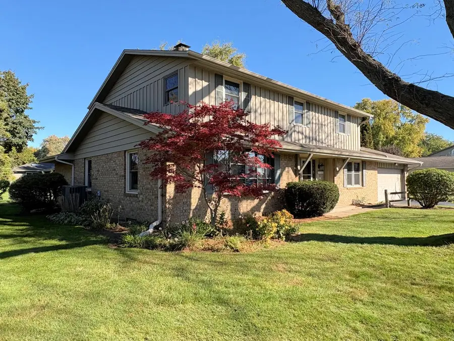 1106 Hialeah DRIVE, Racine, WI 53402 - #2