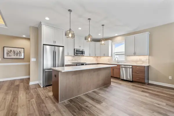 1518 Weston Ridge ROAD, Oconomowoc, WI 53066