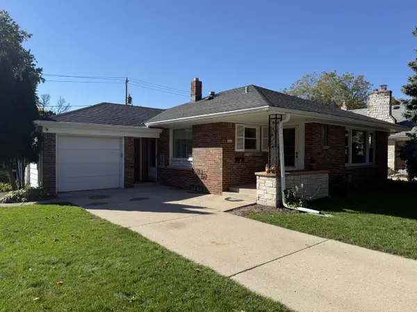 5443 W Hayes AVENUE, West Allis, WI 53219