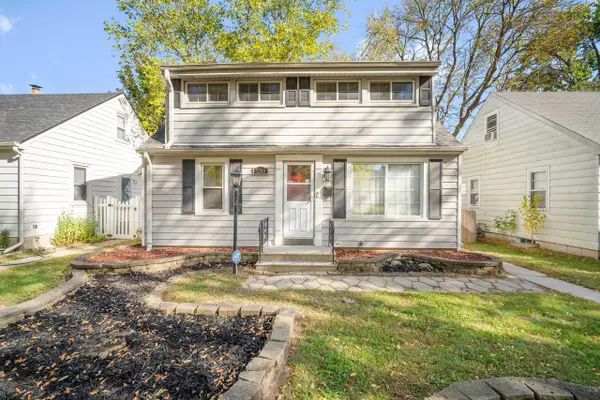 1200 S 113th STREET, West Allis, WI 53214