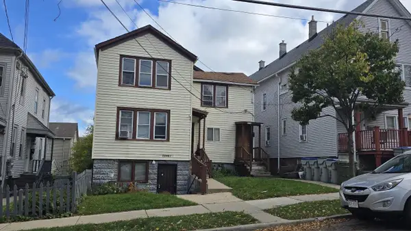 1854 N Humboldt AVENUE #1856, Milwaukee, WI 53202
