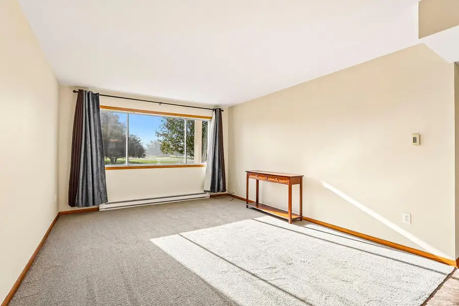 10464 W Whitnall Edge DRIVE #101, Franklin, WI 53132 - #3