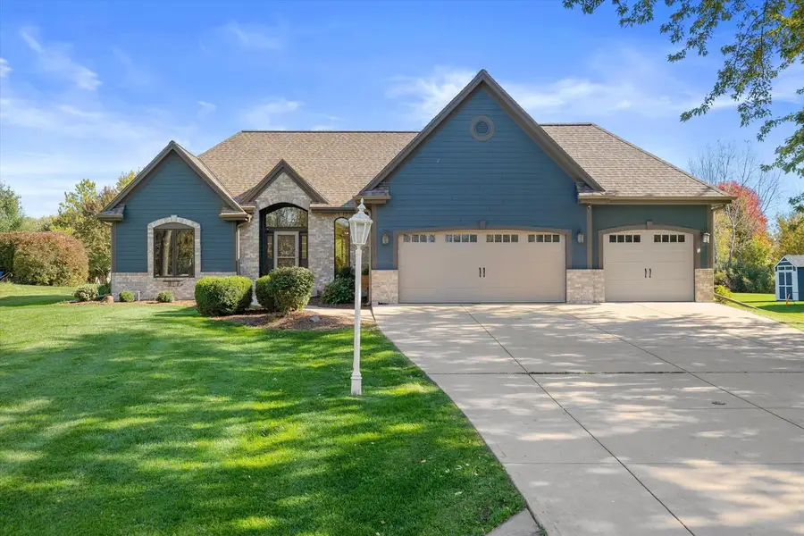 W352N5974 Nelson ROAD, Oconomowoc, WI 53066 - #2