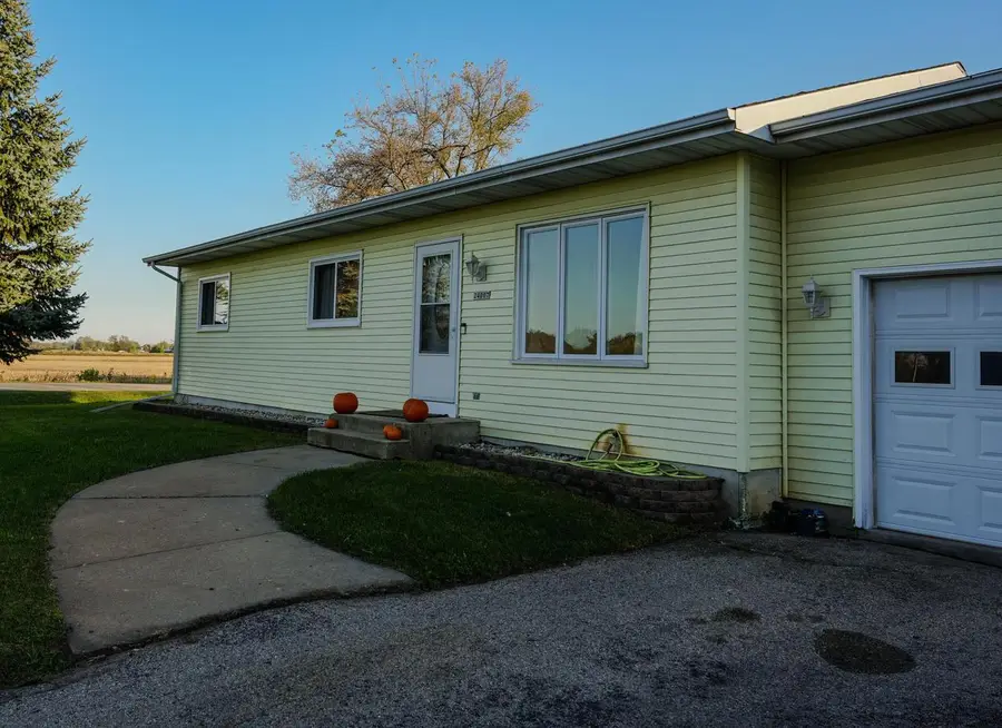 24007 Carlisle AVENUE, Kansasville, WI 53139 - #2