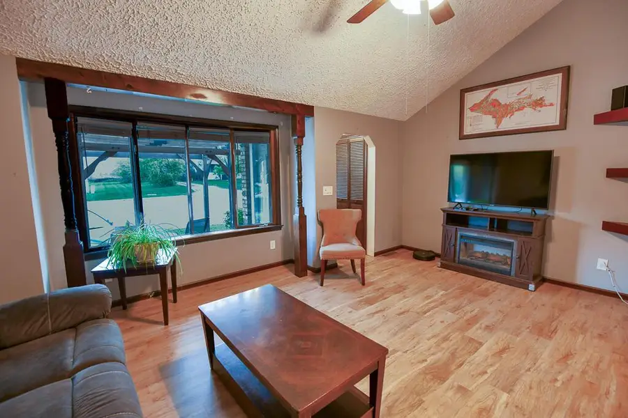 6420 60th STREET, Kenosha, WI 53144 - #3