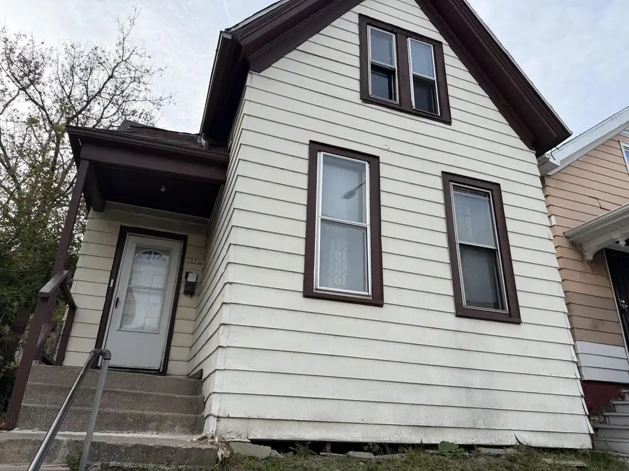 3011 N Holton STREET, Milwaukee, WI 53212 - #2