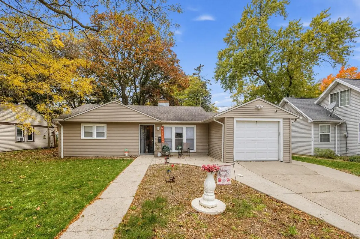 3733 N 60th STREET, Milwaukee, WI 53216 - #1