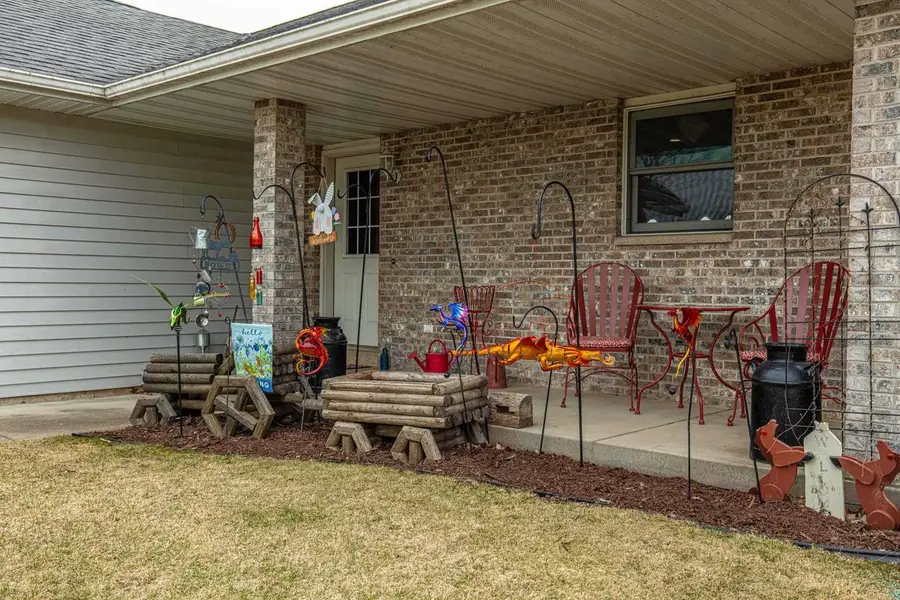 5995 Section Line Road, Dodgeville, WI 53533 - Image #3