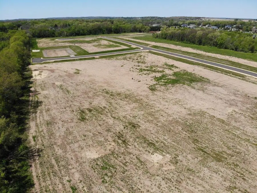 3165 W Creekview Lane, Beloit, WI 53511 - Image #2