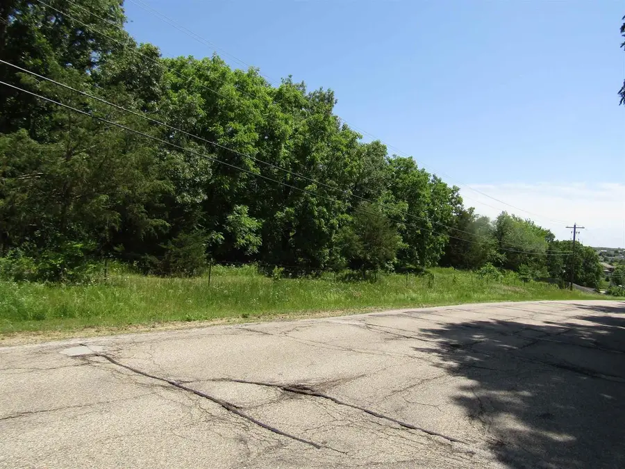 4 acres +- Glacier View Court, Milton, WI 53563 - #3