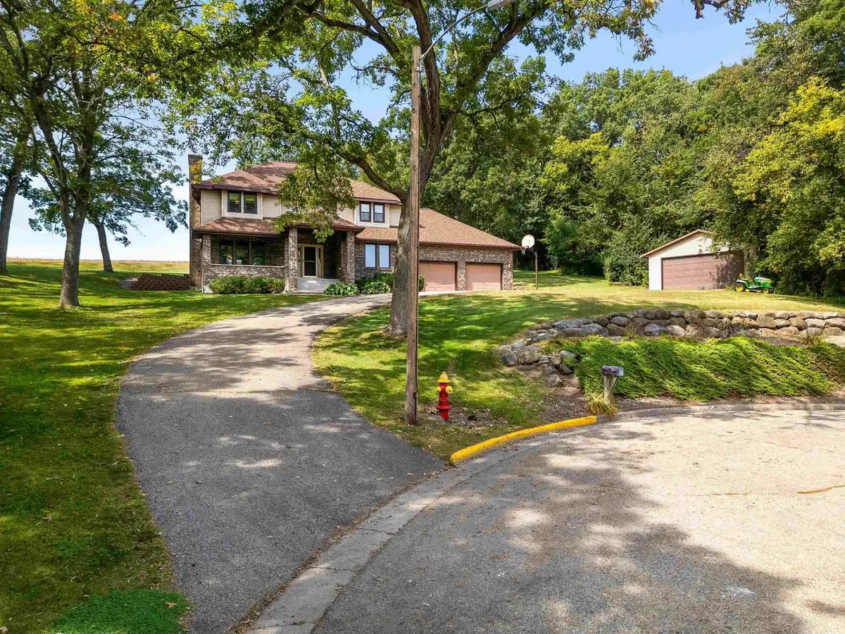 613 Mohawk COURT, Waterloo, WI 53594 - #1