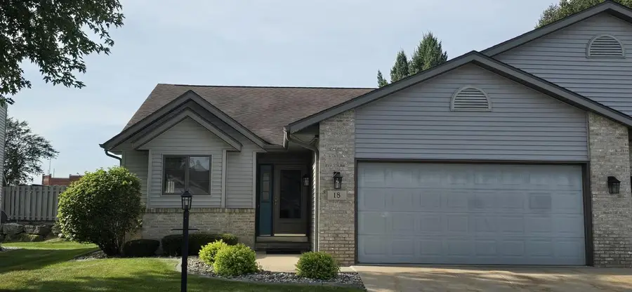 18 Village Homes Drive, Waunakee, WI 53597 - Image #2