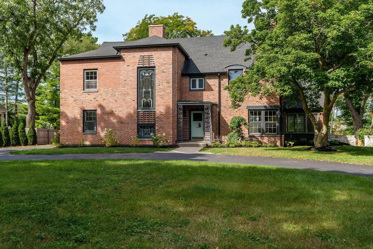 2014 Glenview Road, Rockford, IL 61107 - Image #1