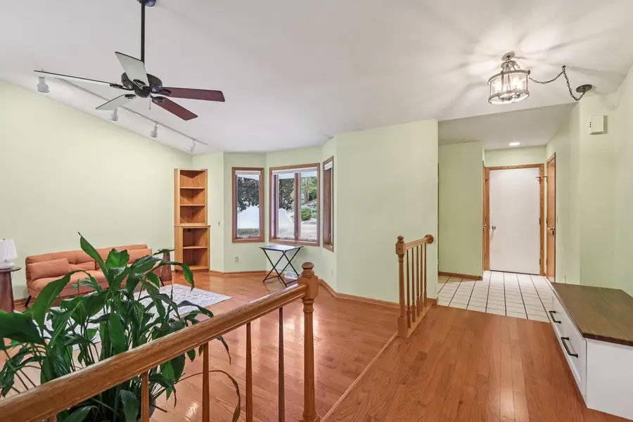 873 W Woodland Trail, Prairie Du Sac, WI 53578 - Image #3