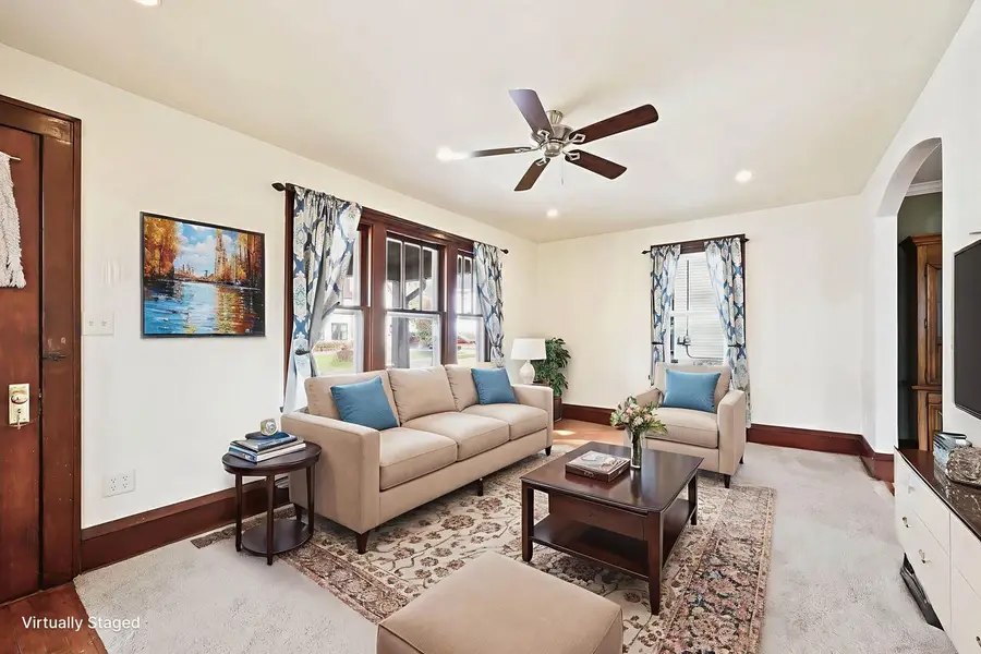 109 La Crosse Street, Beaver Dam, WI 53916 - Image #2