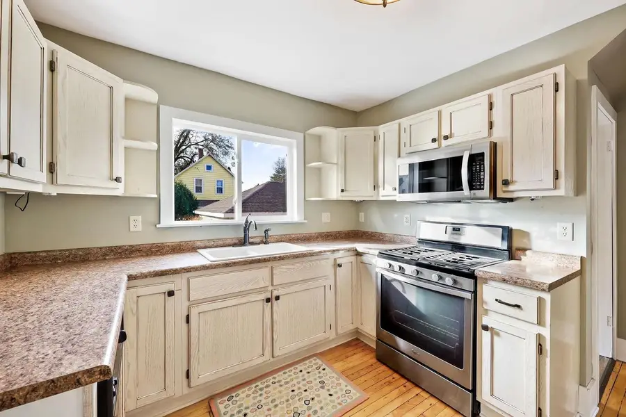 109 La Crosse Street, Beaver Dam, WI 53916 - Image #3