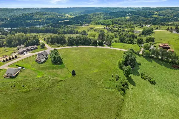 1254 Clubhouse Drive, Woodland, WI 53941