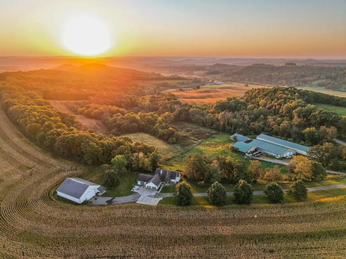 29000 Monarch Ave Avenue, Kendall, WI 54638 - #1