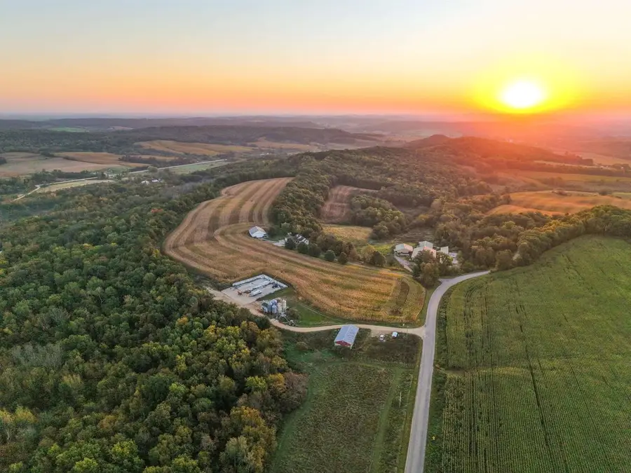 29000 Monarch Ave Avenue, Kendall, WI 54638 - #3