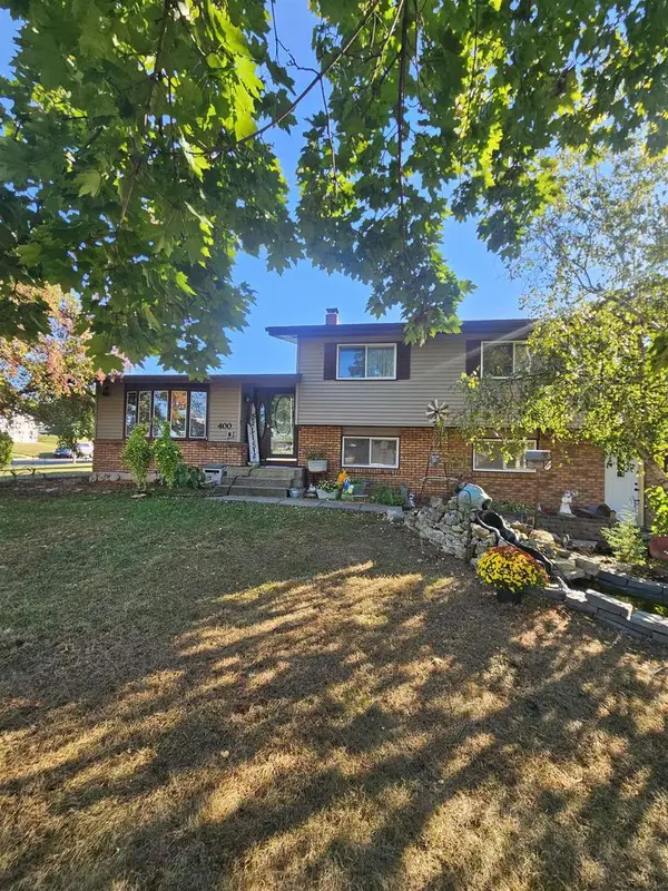 400 Hill Drive, Boscobel, WI 53805