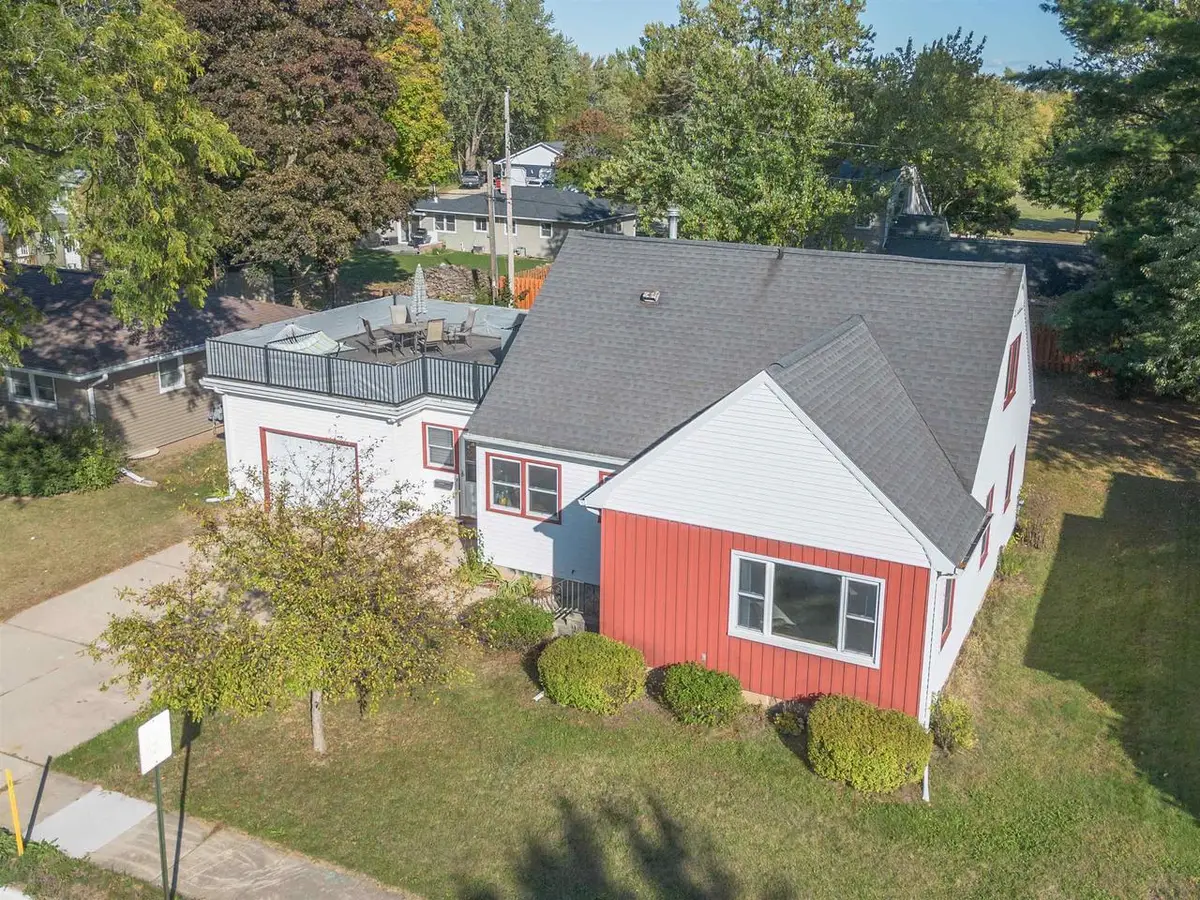 610 Tyler Avenue, Omro, WI 54963 - Image #1