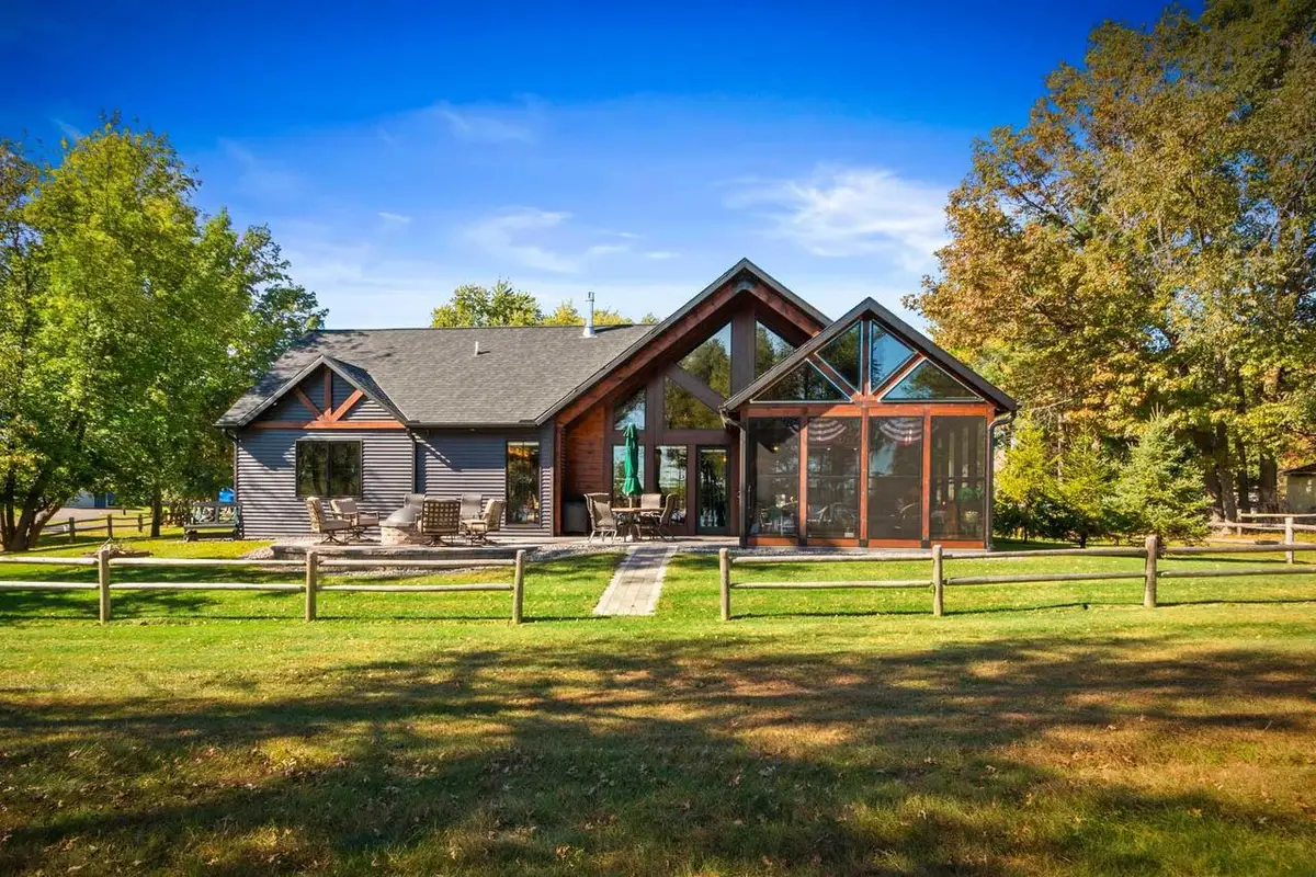 932 Sussex Court, Nekoosa, WI 54457 - Image #1