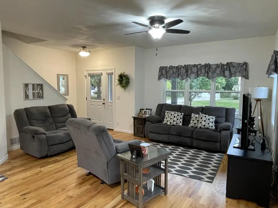 201 N Esterly Avenue, Whitewater, WI 53190 - Image #3