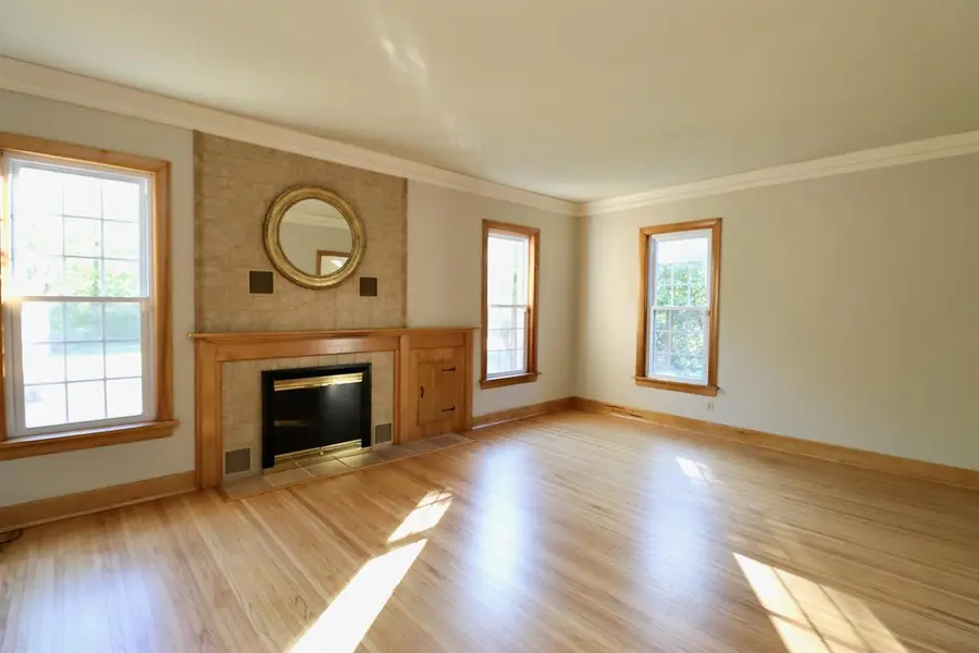 2331 W St Lawrence Avenue, Beloit, WI 53511 - Image #3