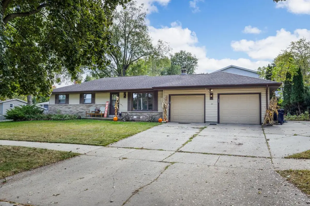 2219 Elizabeth Street, Janesville, WI 53548 - Image #1