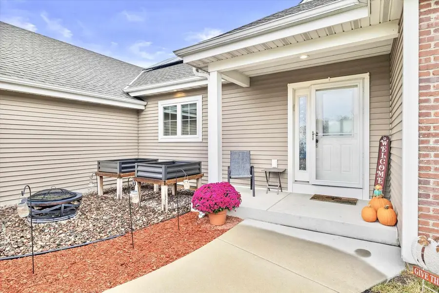 200 Tansdale Court, Johnson Creek, WI 53038 - Image #2