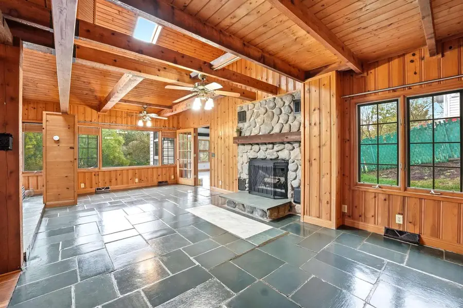 N4535 W Shore Place Road, Cambridge, WI 53523 - Image #3