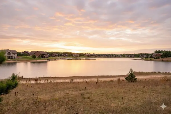 N7512 Rising Sun Court, New Lisbon, WI 53950