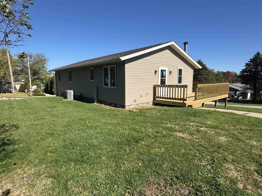 702 S Willard Avenue, Janesville, WI 53548 - Image #3