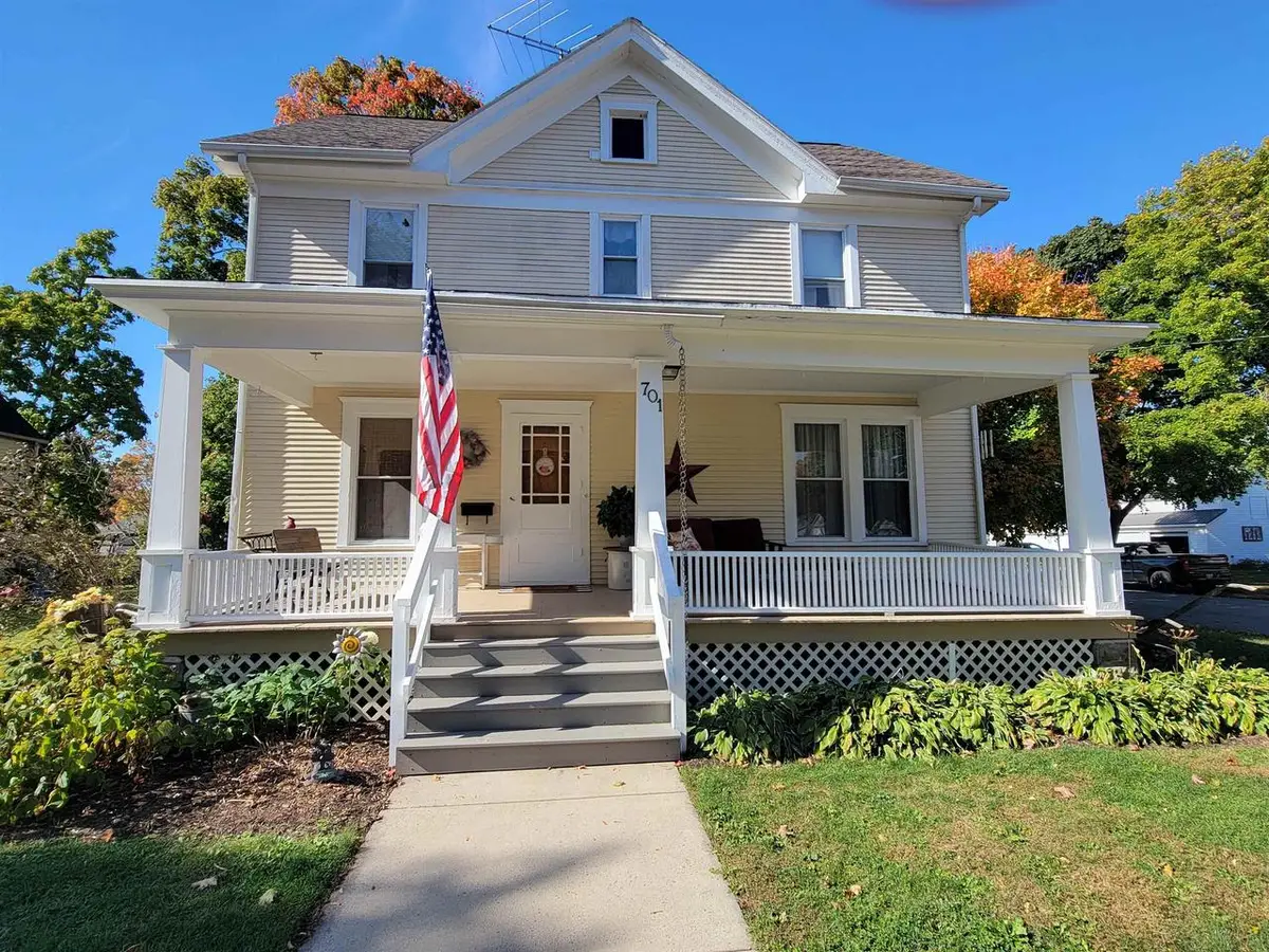 701 E 2nd Avenue, Brodhead, WI 53520 - Image #1