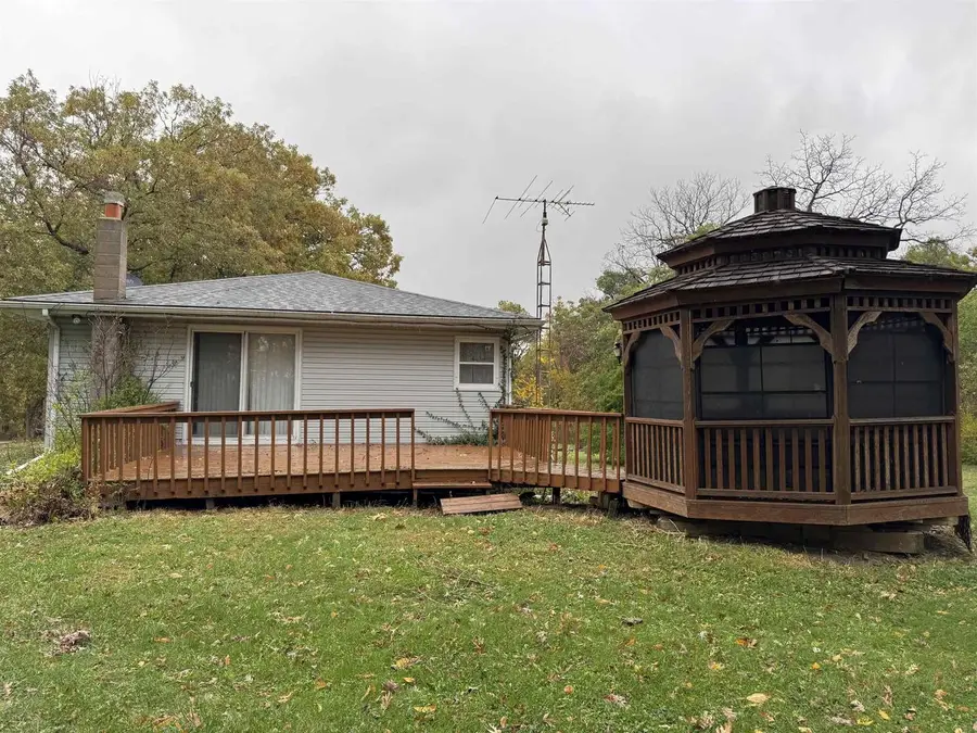 N5616 Biggs Road, Argyle, WI 53504 - Image #3