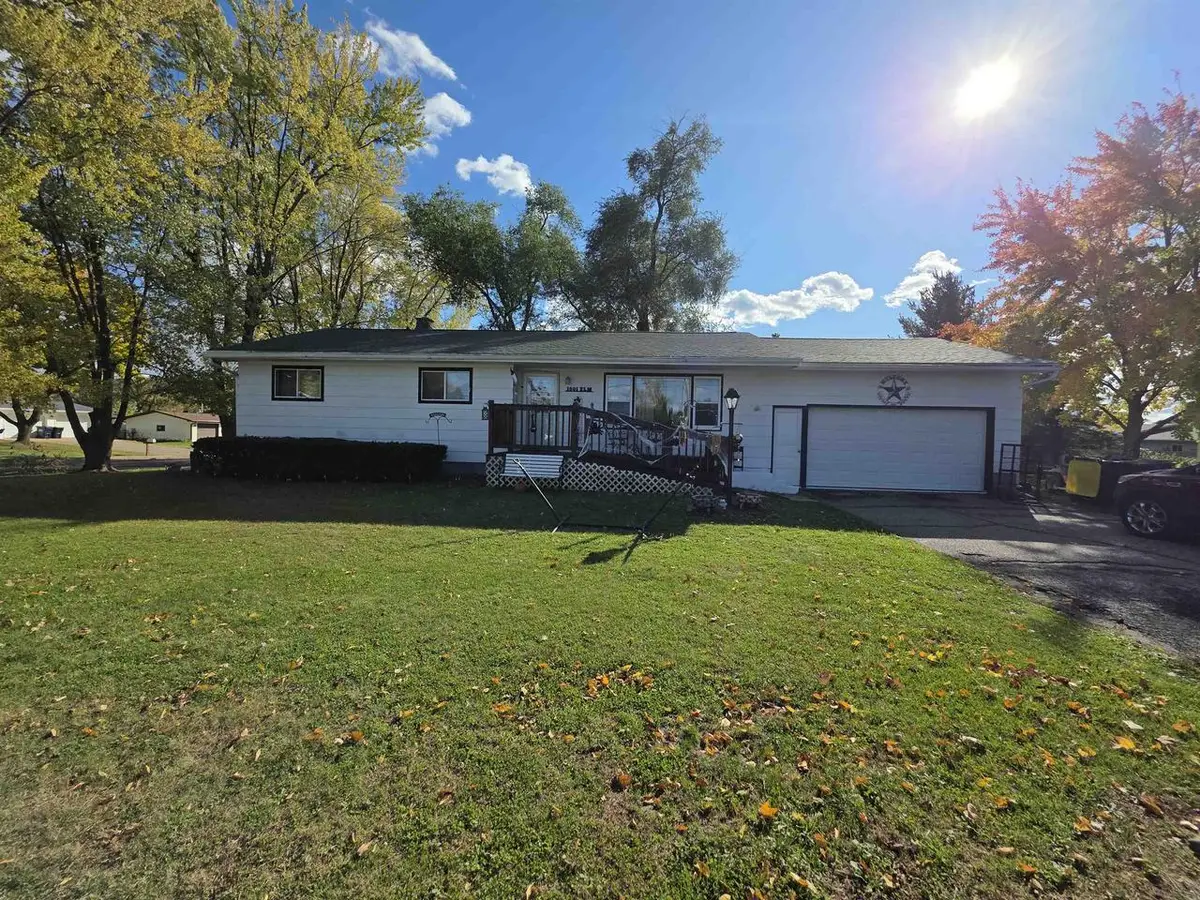 1001 Elm Street, Mauston, WI 53948 - Image #1