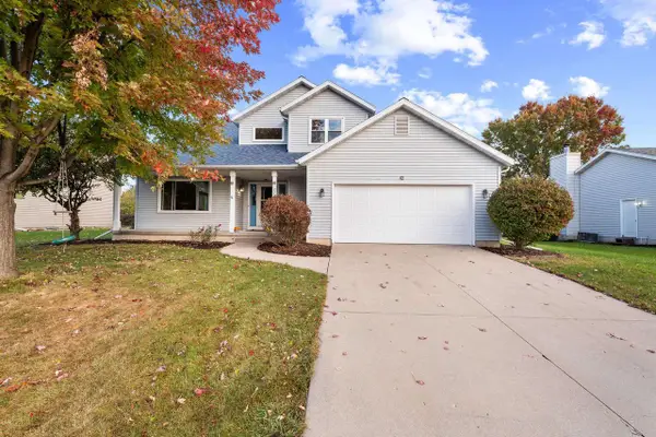 205 E Verleen Avenue, Waunakee, WI 53597