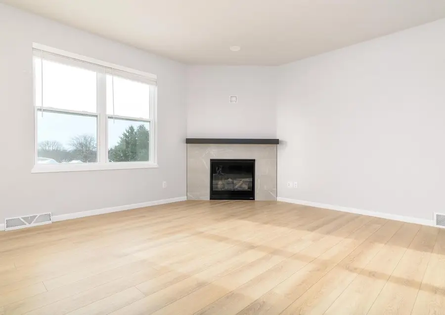 702 Cozy Farm Road, Waunakee, WI 53597 - Image #3