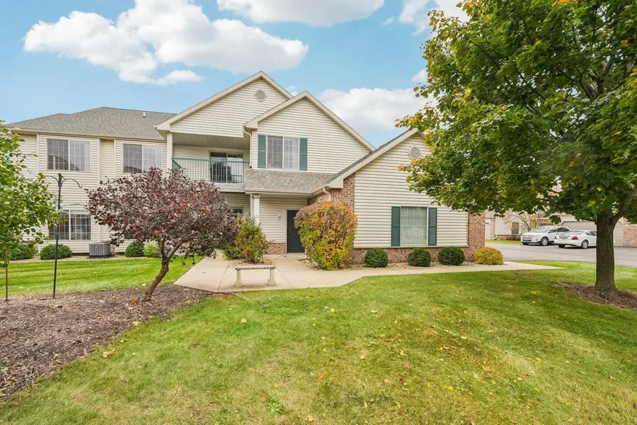 120 Pheasant Run #D, Johnson Creek, WI 53038 - Image #3